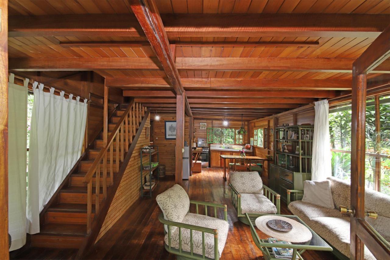 Mindo Eco Chalet Con Rio Y Cascada Exterior photo