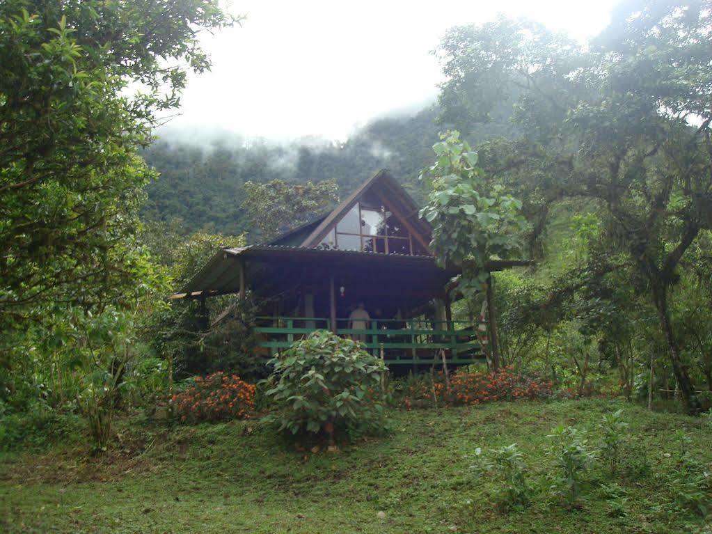 Mindo Eco Chalet Con Rio Y Cascada Exterior photo
